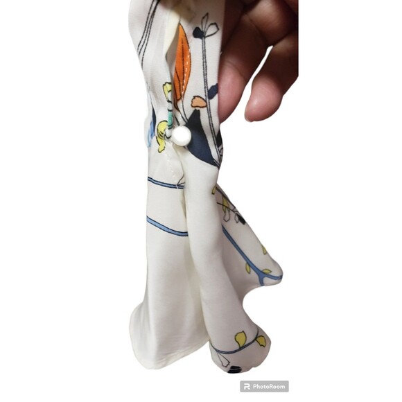 Nanette Nanette Lepore Long-Sleeve Ruffled Satin Blouse, White Pattern
Sz M - Picture 5 of 6